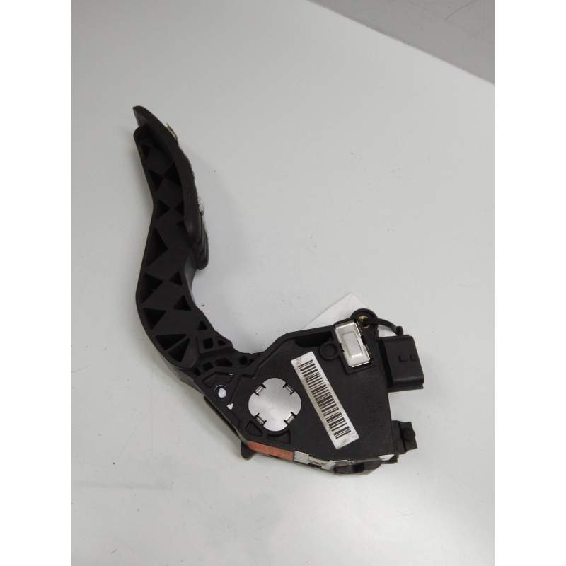 Recambio de potenciometro pedal para renault megane iii sport tourer 1.5 dci diesel referencia OEM IAM 180020022R 15DCI 2012