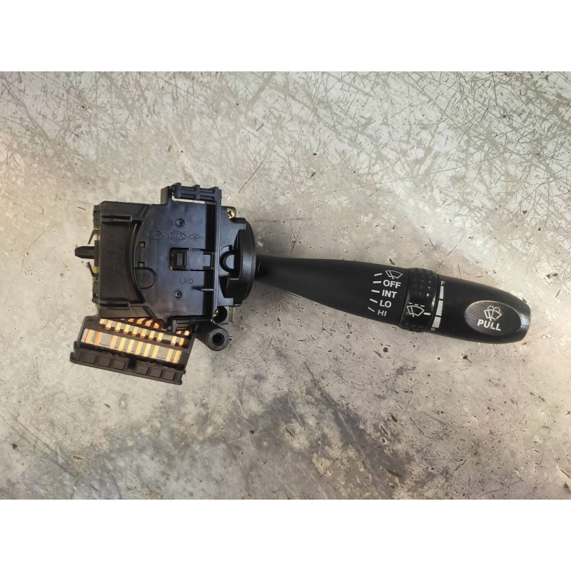 Recambio de mando limpia para kia rio 1.5 crdi ex2 referencia OEM IAM 75733A  