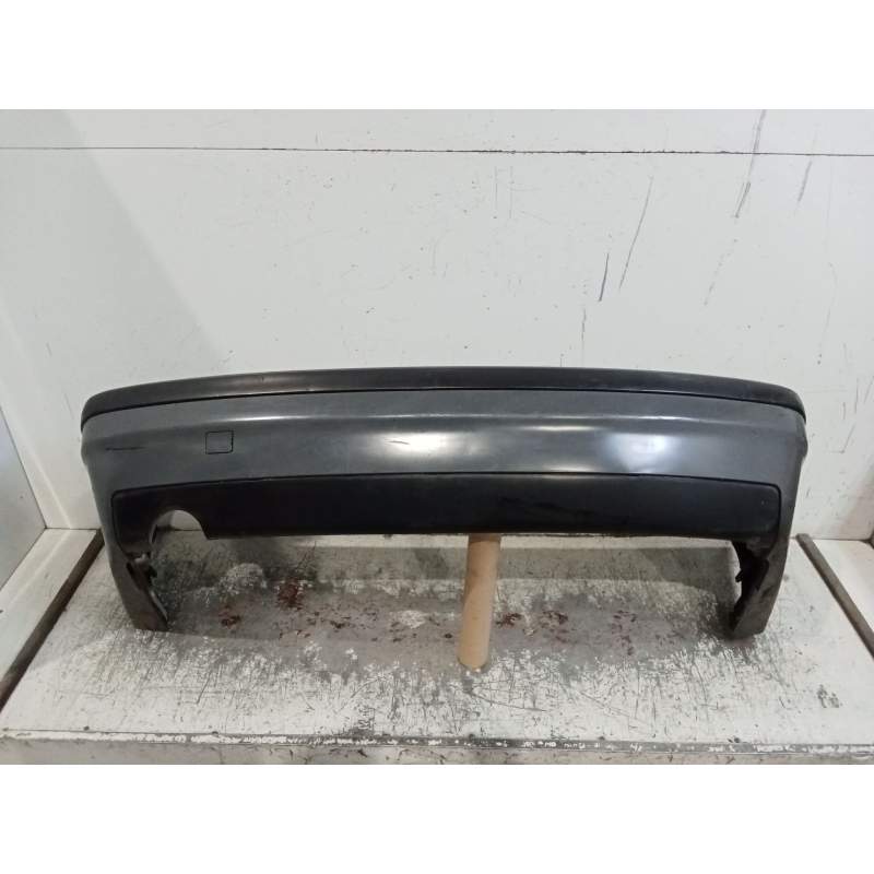 Recambio de paragolpes trasero para bmw 3 (e36) 318 i referencia OEM IAM  4P 1990
