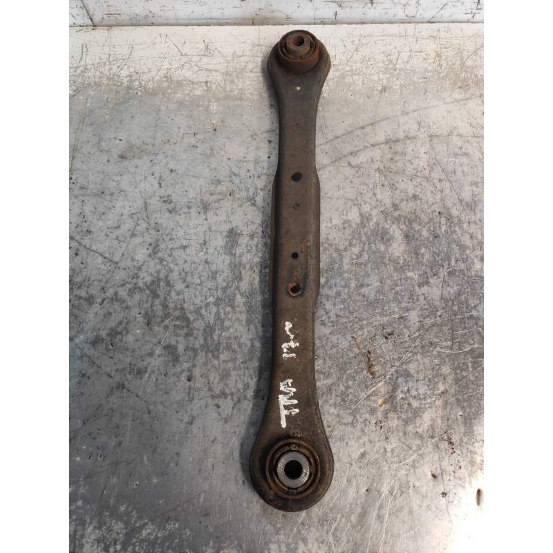 Recambio de brazo suspension superior trasero izquierdo para land rover freelander (lr2) 2.2 td4 referencia OEM IAM   