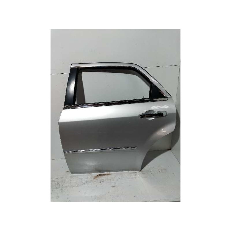 Recambio de puerta trasera izquierda para chrysler 300 c 3.5 referencia OEM IAM  4 PUERTAS 