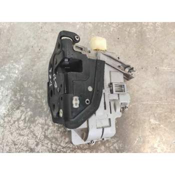 MOTOR CIERRE CENTRALIZADO DELANTERO DERECHO CZ3C1837016A 