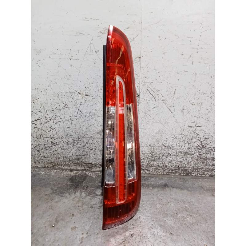 Recambio de piloto trasero derecho para ford c-max (dm2) 1.8 tdci referencia OEM IAM LED  