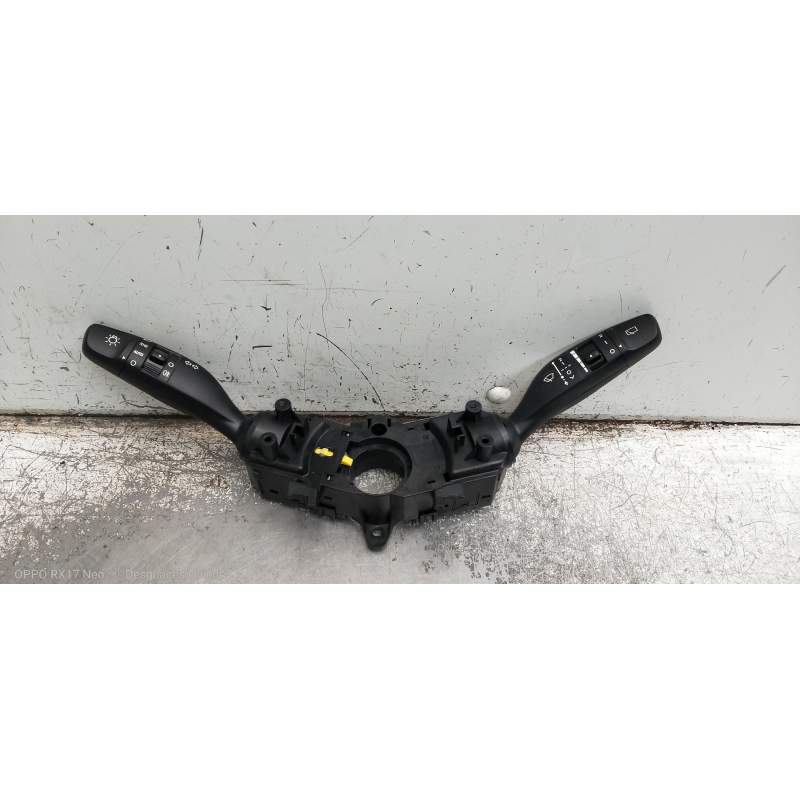 Recambio de mando luces para hyundai i20 klass referencia OEM IAM 93404Q0850 3S73QS1003 2020