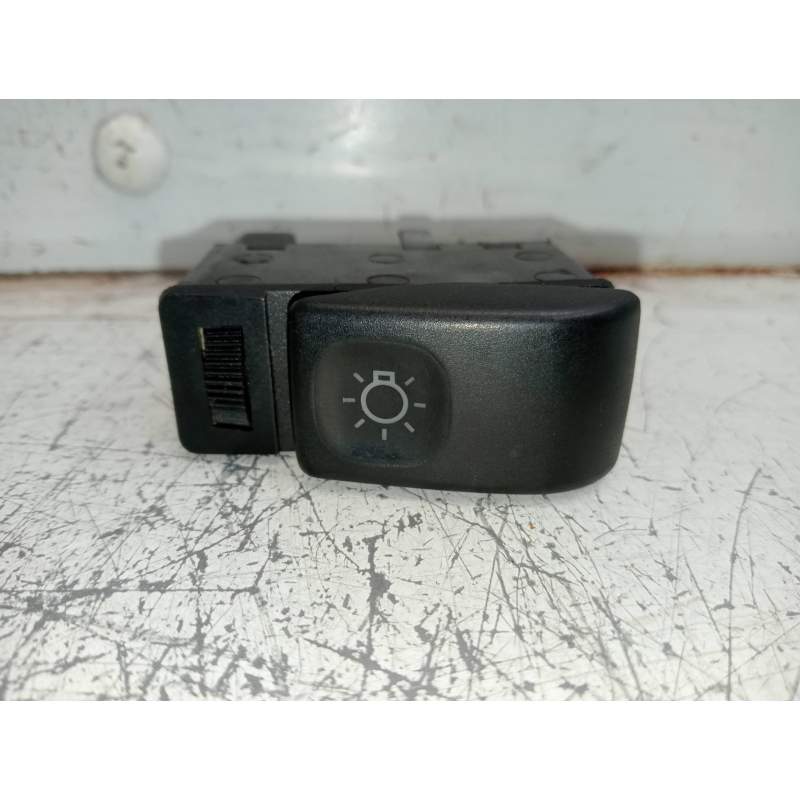 Recambio de mando luces para jeep cherokee (xj) 2.5 jamboree referencia OEM IAM 1L0941531B  