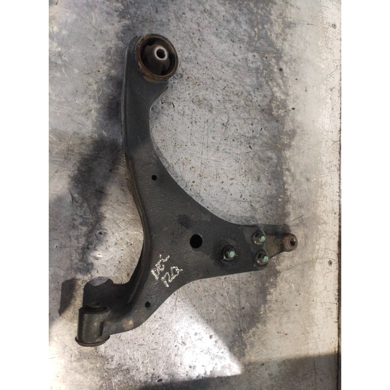 Recambio de brazo suspension inferior delantero izquierdo para kia magentis 2.0 crdi referencia OEM IAM 545002GXXX  