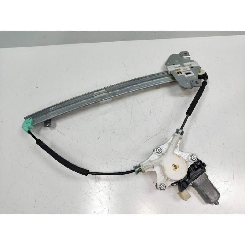 Recambio de elevalunas delantero derecho para kia rio 1.2 cat referencia OEM IAM 824601W000  5P