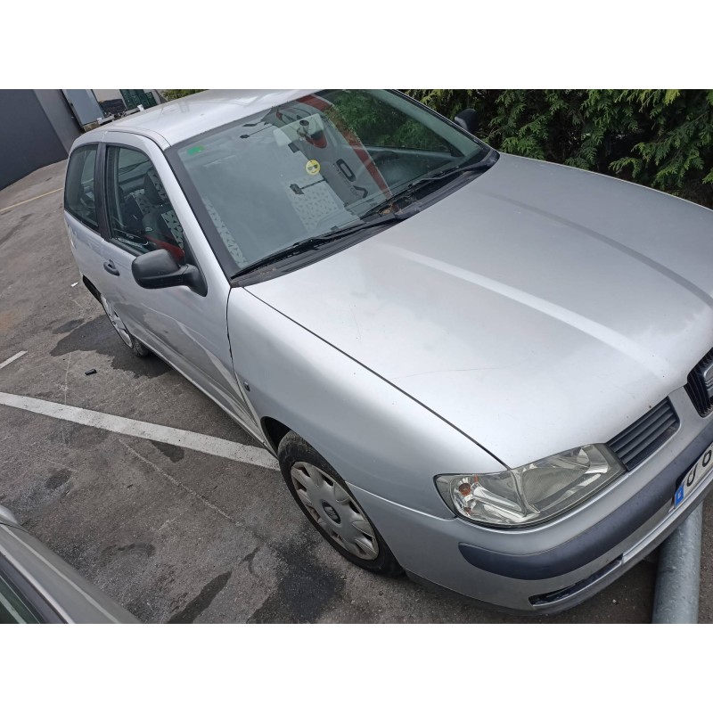 seat ibiza (6k1) del año 2000