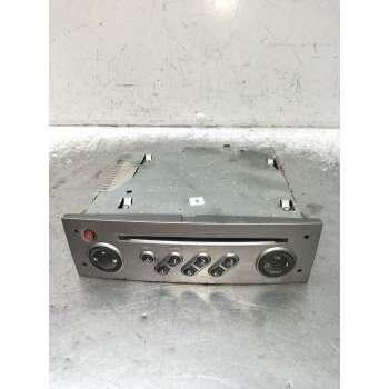 SISTEMA AUDIO / RADIO CD 8200666141 FD0006410002023 2003