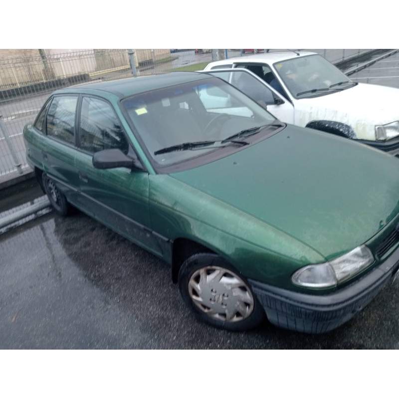 OPEL ASTRA F BERLINA