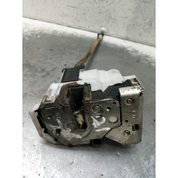 MOTOR CIERRE CENTRALIZADO DELANTERO IZQUIERDO 4P 2010