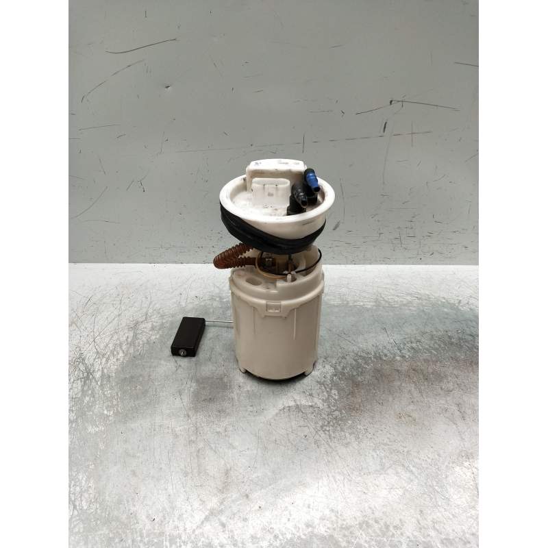 Recambio de bomba combustible para volkswagen polo iv (9n_, 9a_) 1.4 16v referencia OEM IAM 6Q0919051F A2C53021868 2005