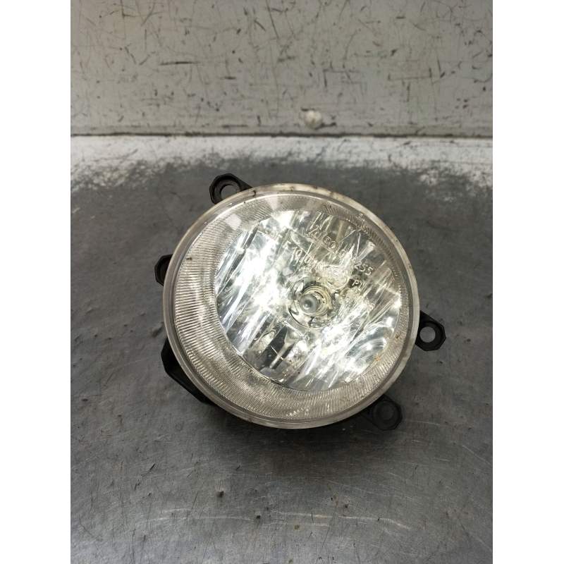 Recambio de faro antiniebla izquierdo para toyota aygo (_b4_) 1.0 (kgb40) referencia OEM IAM 90068710 812202110 2014