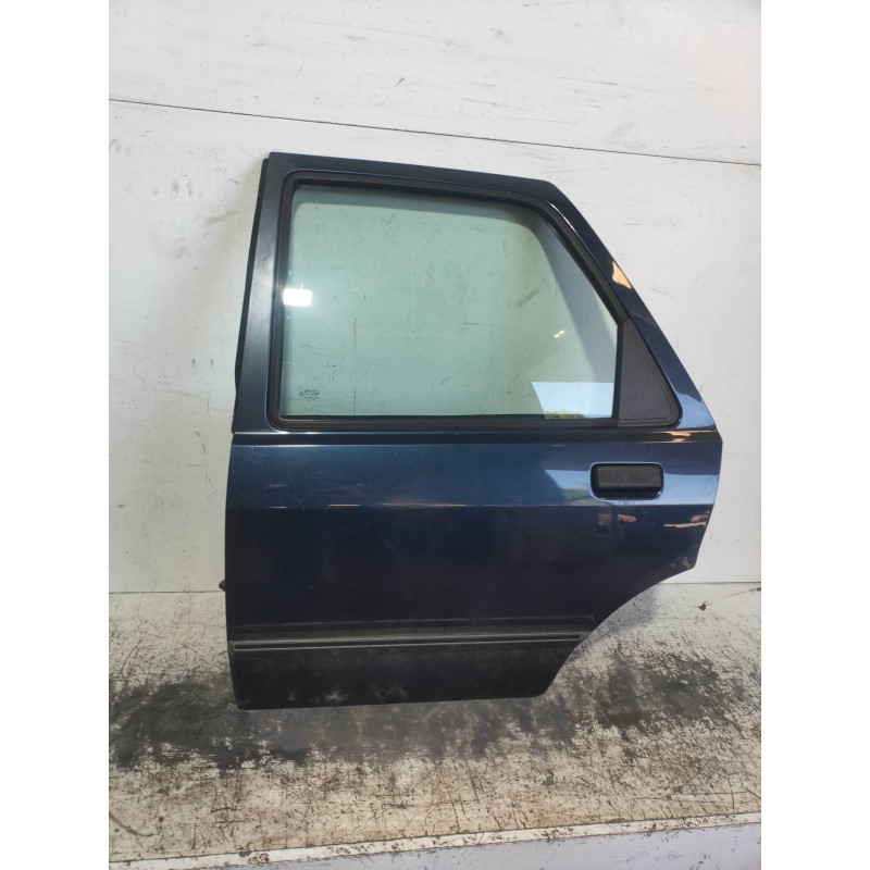 Recambio de puerta trasera izquierda para ford sierra berlina clx referencia OEM IAM   