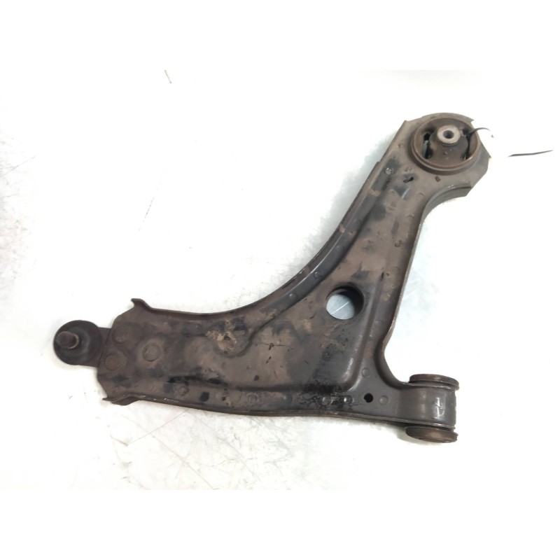 Recambio de brazo suspension inferior delantero derecho para daewoo tacuma 1.6 cat referencia OEM IAM   