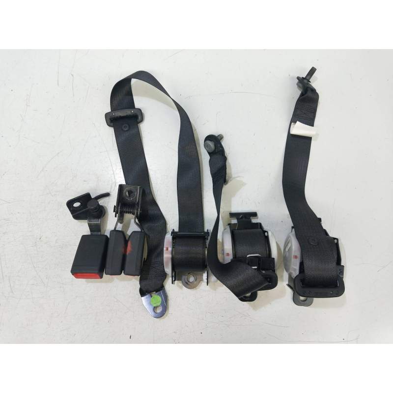 Recambio de juego cinturones trasero para opel insignia berlina 2.0 cdti cat referencia OEM IAM  4P 2008