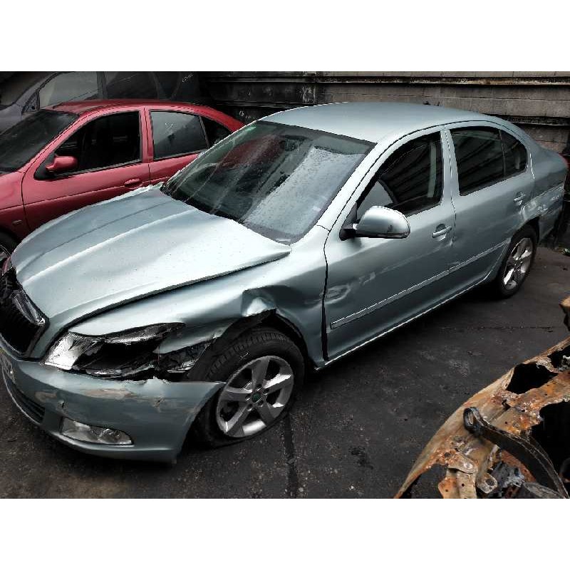 skoda octavia berlina (1z3) del año 2012