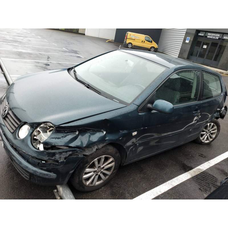 VOLKSWAGEN POLO (9N1)