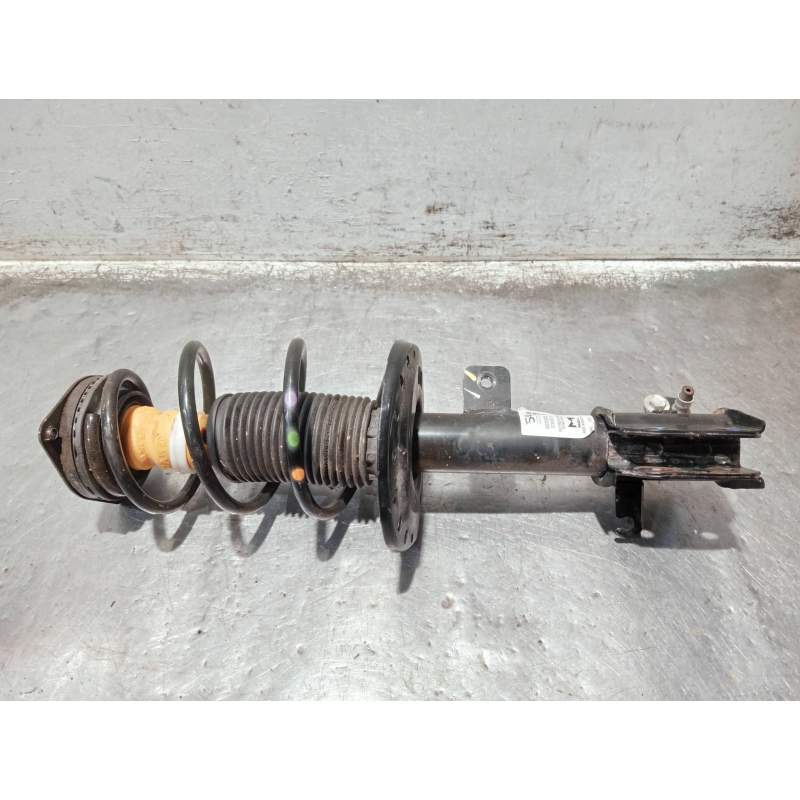 Recambio de amortiguador delantero derecho para peugeot 208 (p2) referencia OEM IAM 9831168980 ST32000778 