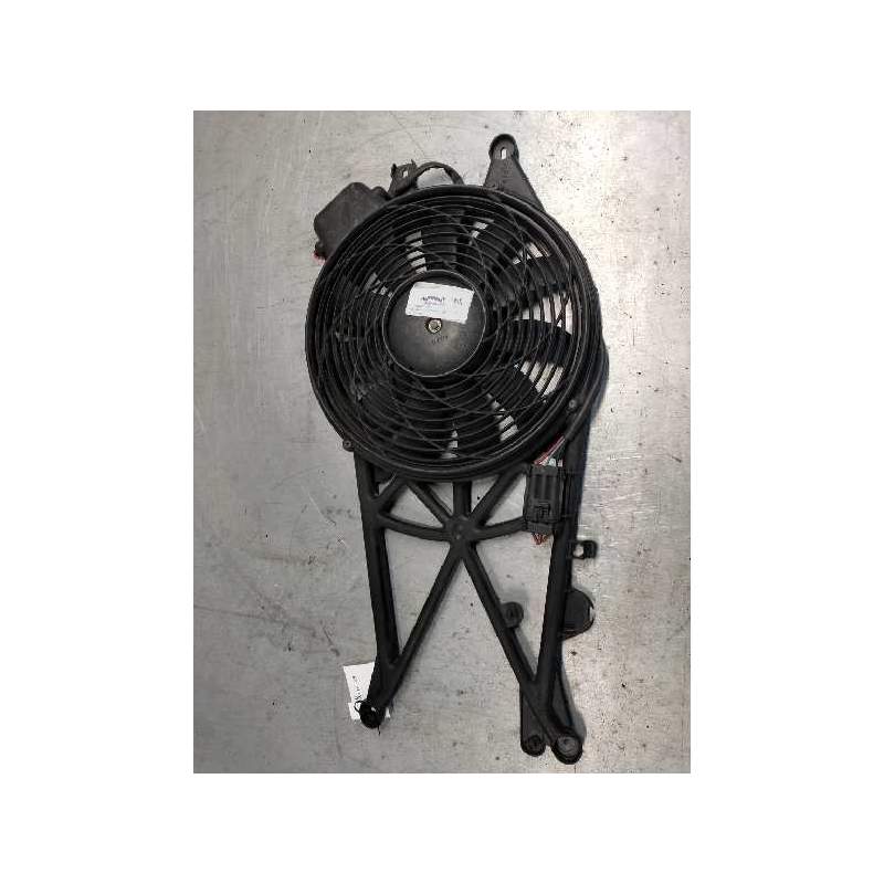 Recambio de electroventilador para opel meriva 1.7 16v cdti referencia OEM IAM 52406447  DELPHI