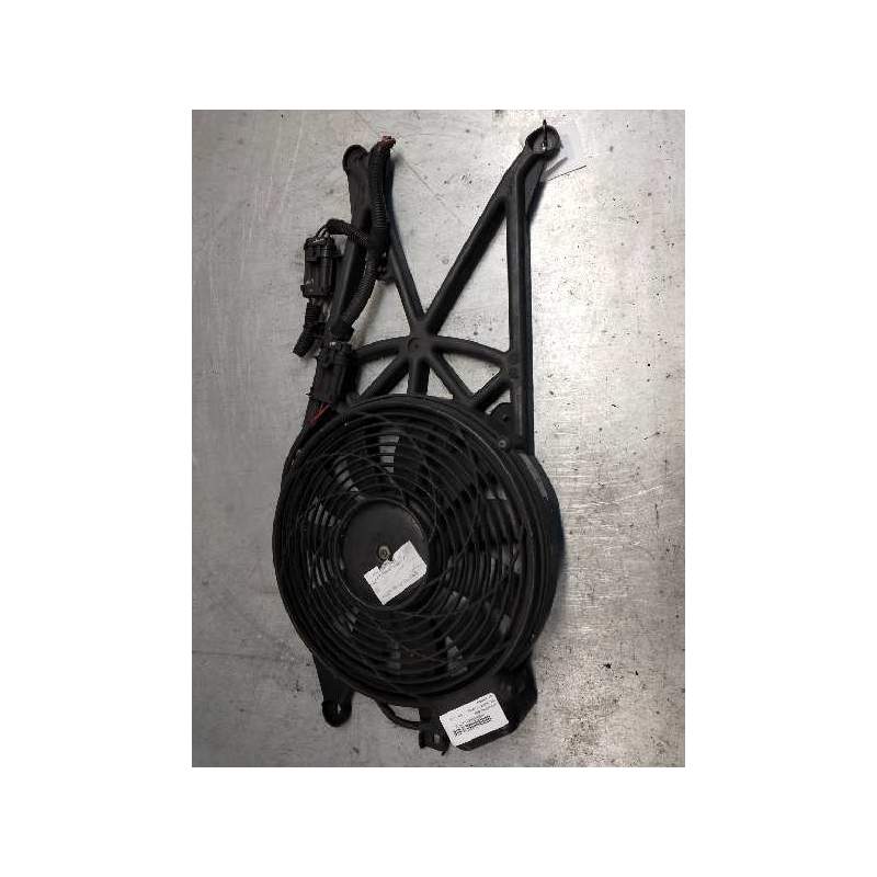 Recambio de electroventilador para opel meriva 1.7 16v cdti referencia OEM IAM 52406447  DELPHI
