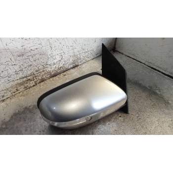 RETROVISOR DERECHO ELECTRICO