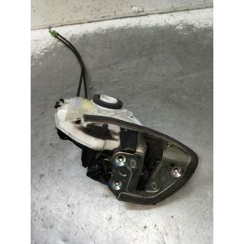 MOTOR CIERRE CENTRALIZADO TRASERO DERECHO 5P 2014