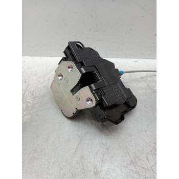 MOTOR CIERRE CENTRALIZADO DELANTERO DERECHO 81320Q0010 5P 2020