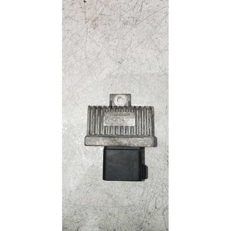 Recambio de caja precalentamiento para renault kangoo (f/kc0) confort expression referencia OEM IAM 7700115078 15DCI 2005