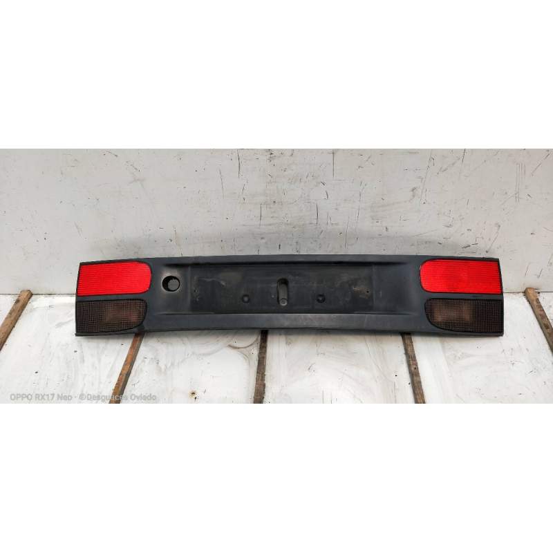 Recambio de piloto trasero central para renault laguna (b56) 1.8 anade referencia OEM IAM   