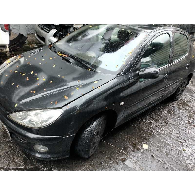 peugeot 206 berlina del año 2005