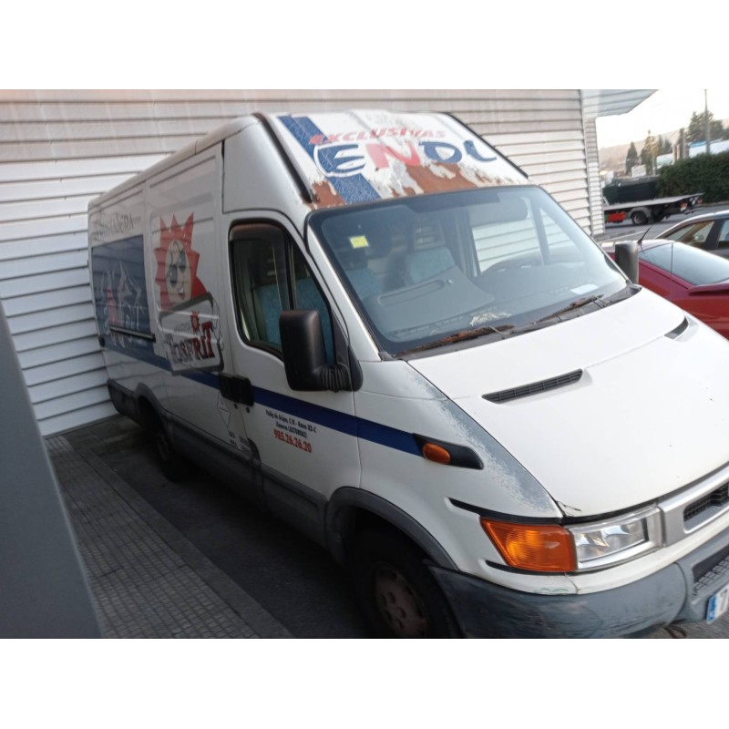 iveco daily caja cerrada (1999 =>) del año 2002