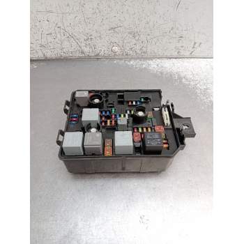 CAJA RELES / FUSIBLES 42397194 A0002310 