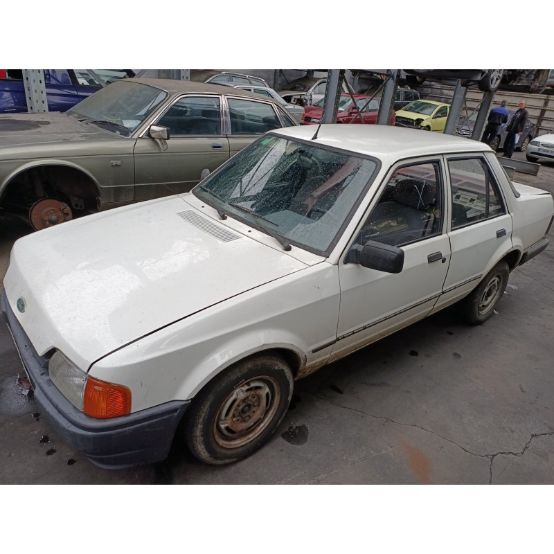 ford orion del año 1988