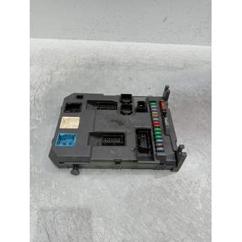 CAJA RELES / FUSIBLES 9666951980 14HDI 2009
