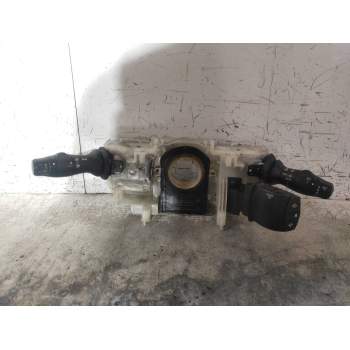 MANDO LUCES 255670001RB 0265005502 2008