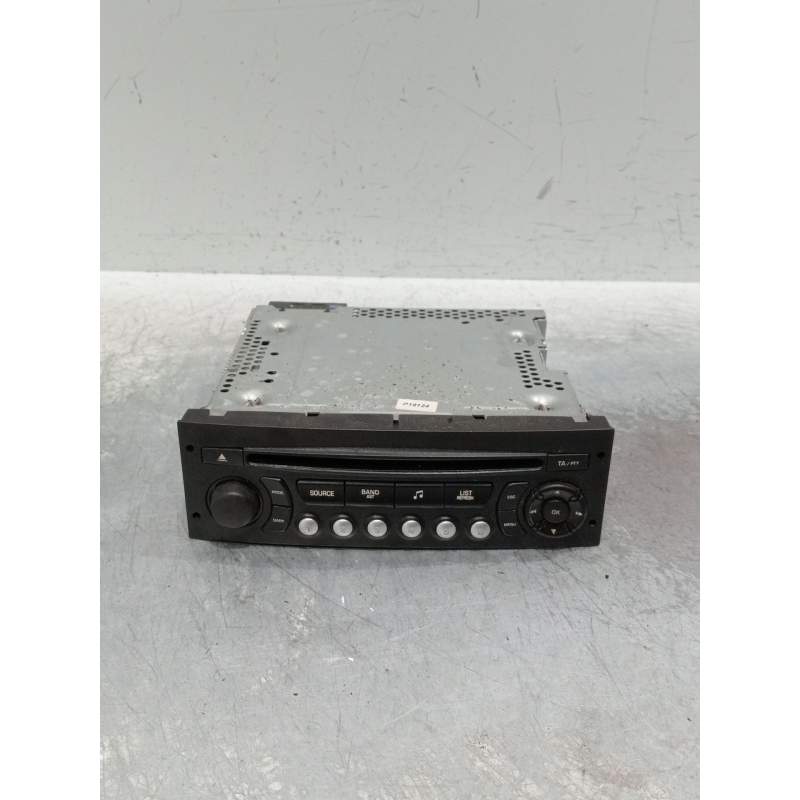 Recambio de sistema audio / radio cd para peugeot 207 1.4 hdi referencia OEM IAM 96662669XT A2C53257827 2009