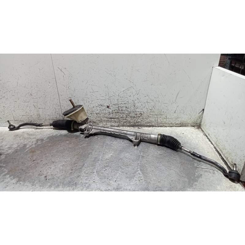 Recambio de cremallera direccion para renault scenic iii emotion referencia OEM IAM 8200324632E 15DCI 2009