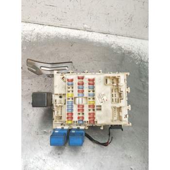 CAJA RELES / FUSIBLES 243505M310 0801051 2002