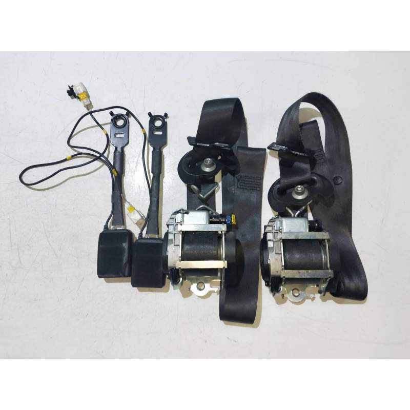 Recambio de juego cinturones delantero para peugeot 308 confort referencia OEM IAM  3P 2007