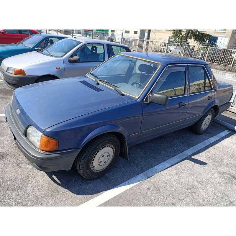 ford orion del año 1987