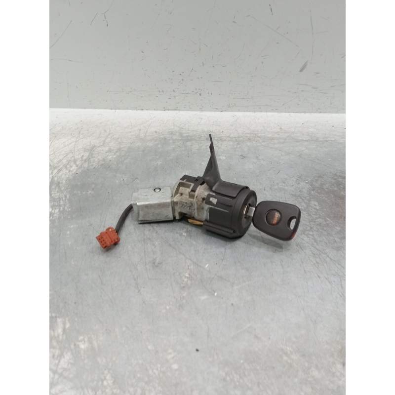 Recambio de conmutador de arranque para peugeot 207 1.4 hdi referencia OEM IAM 9680912380 14HDI 2009