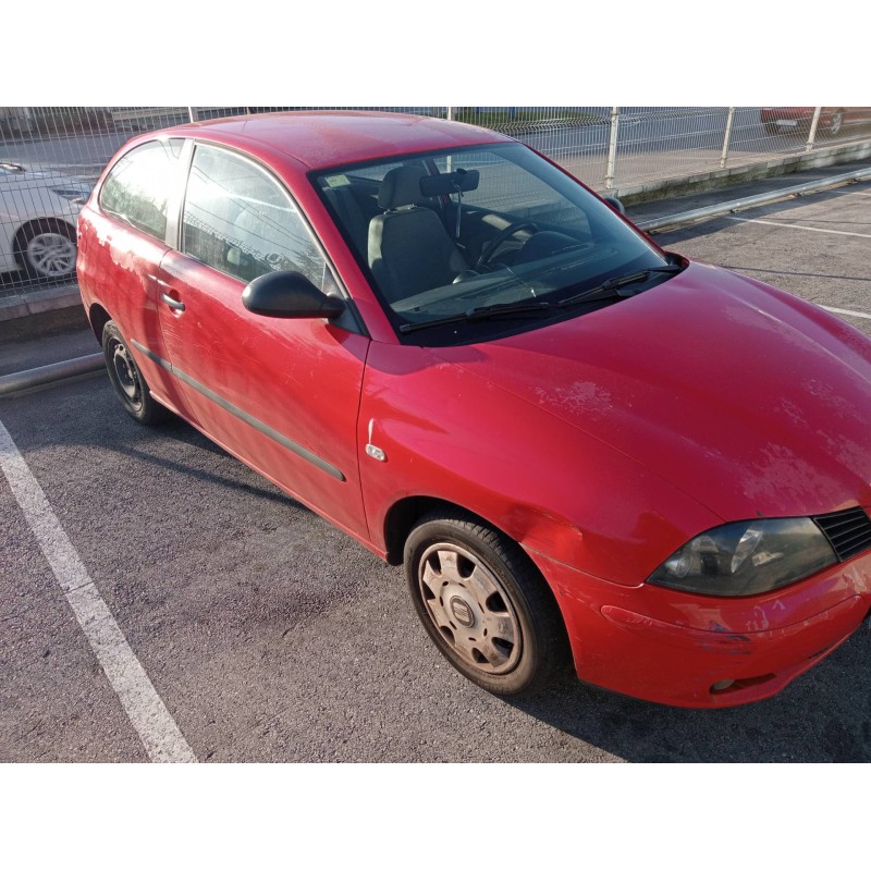 seat ibiza (6l1) del año 2003