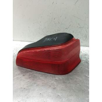 PILOTO TRASERO DERECHO 1996