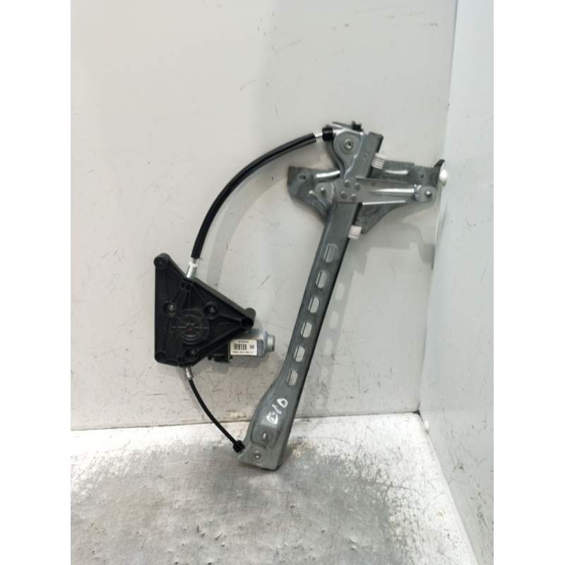 Recambio de elevalunas delantero derecho para toyota aygo (_b4_) 1.0 (kgb40) referencia OEM IAM 402662A 5P 2014