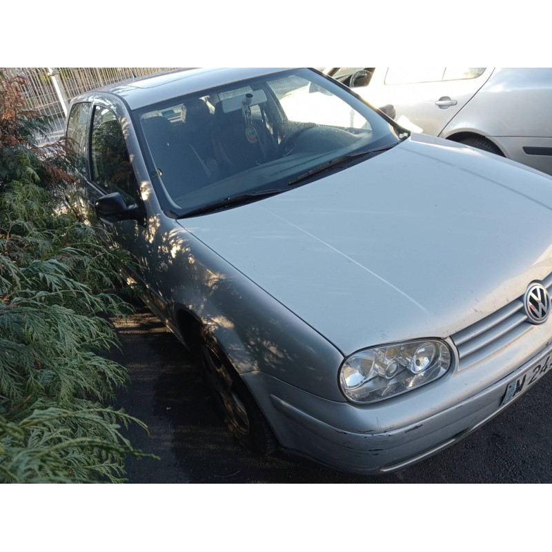 volkswagen golf iv berlina (1j1) del año 2000