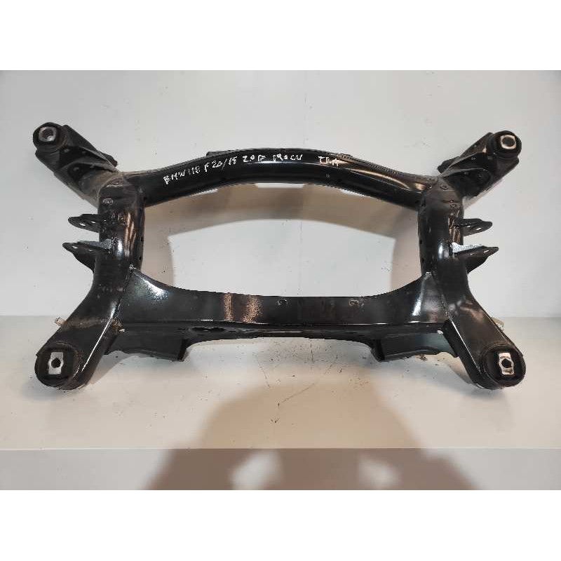 Recambio de puente trasero para bmw serie 1 lim. 5-trg. (f20) 118d referencia OEM IAM 6792505A22 5578931 CUNA TRASERA