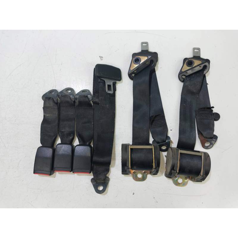 Recambio de juego cinturones trasero para peugeot 106 (s2) 1.5 diesel cat (tud5 / vjx) referencia OEM IAM   5P