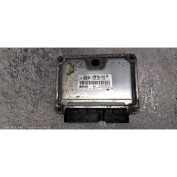 CENTRALITA MOTOR UCE 0281010662 038906019FF 