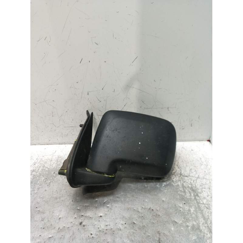 Recambio de retrovisor izquierdo para nissan terrano ii (r20) 2.7 td 4wd referencia OEM IAM  MANUAL 